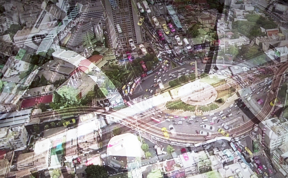 What Rattanakosin and Thonglor will look like in 2032. Fingers crossed.
