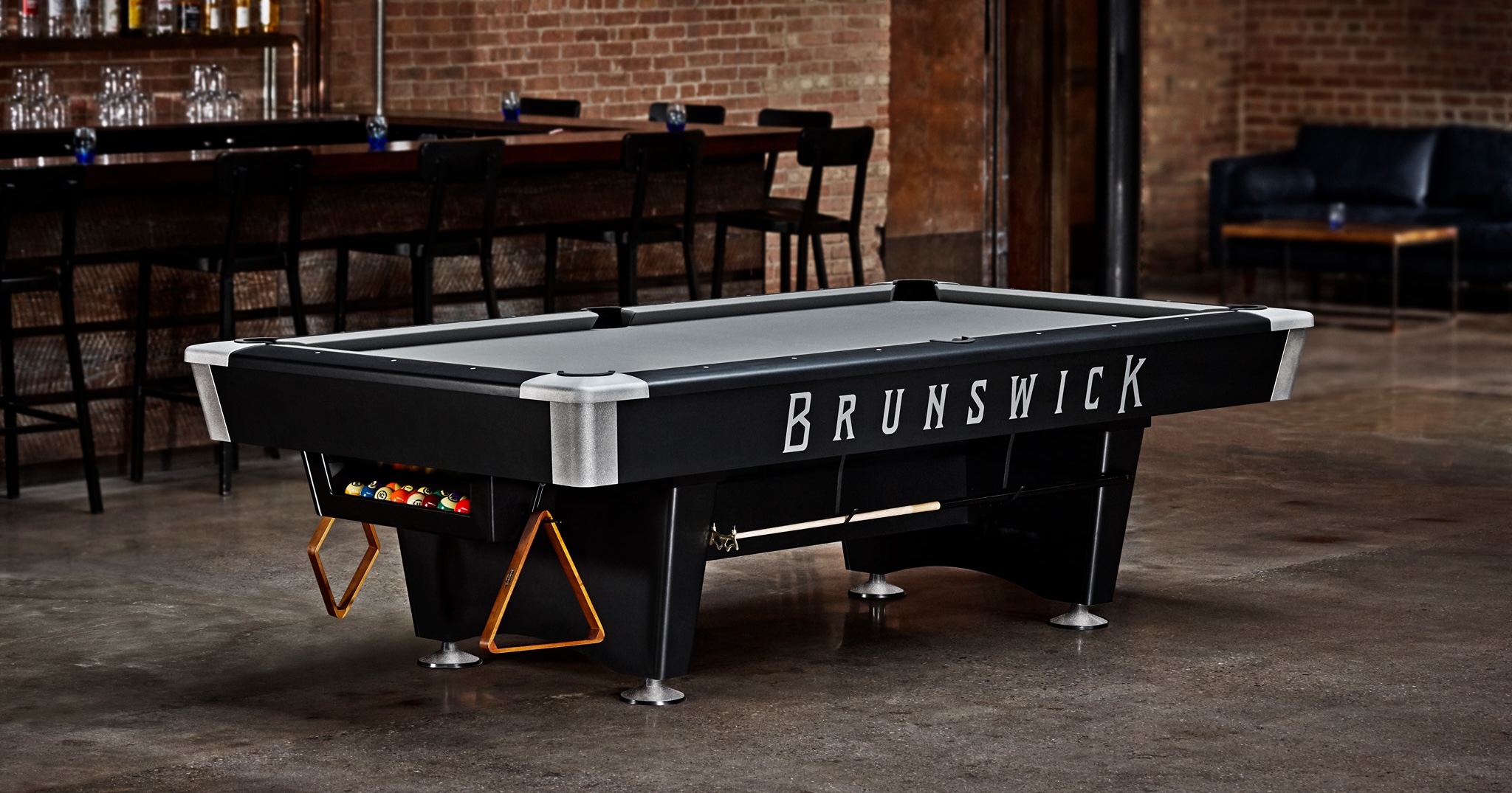 Bangkok billiards fans can now get their hands on the world’s best pool tables