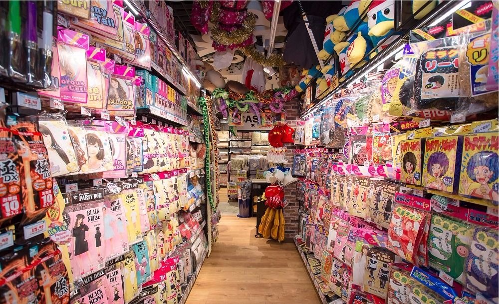 WATCH: Japan discount store Don Don Donki opens tomorrow—here’s what to buy