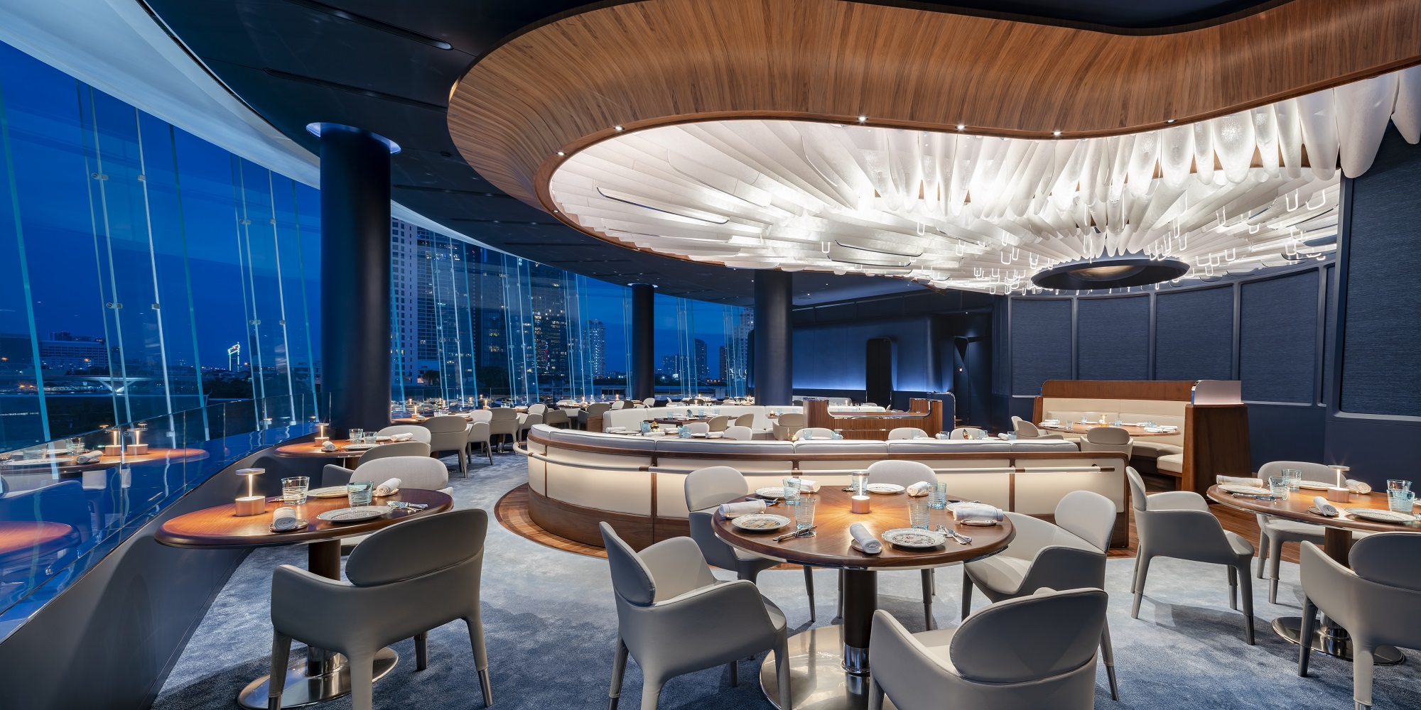Blue by Alain Ducasse wins its first Michelin-star
