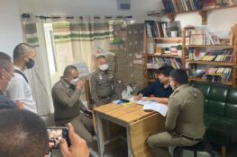 30 cops raid Nonthaburi book publisher