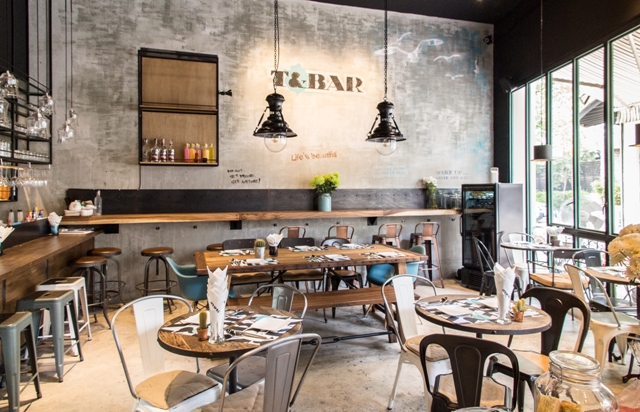 T & Bar