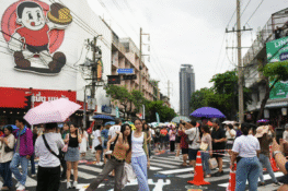 Bantadthong turns into a walking street to raise awareness for a more pedestrian friendly city