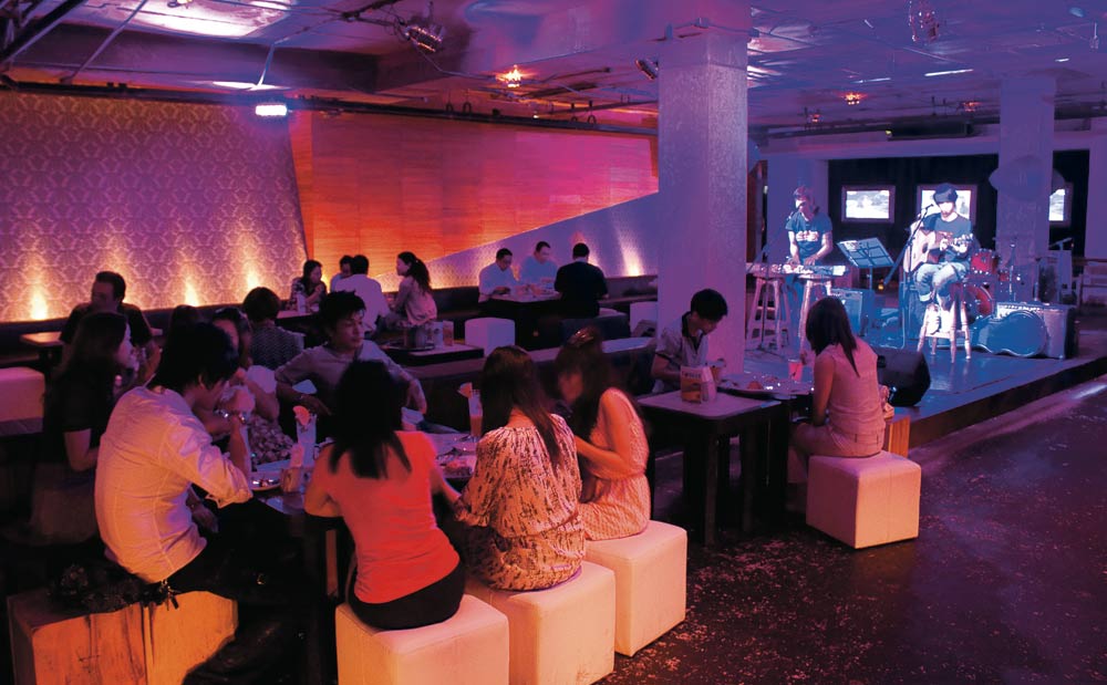 4th Floor Café Now Re-opened As Fubar: Funk-House Vibe With Upbeat Club ...