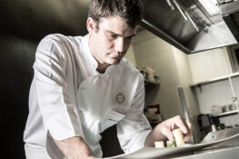 Eastin Grand to host Italy in 5 Senses Wine Dinner Experience