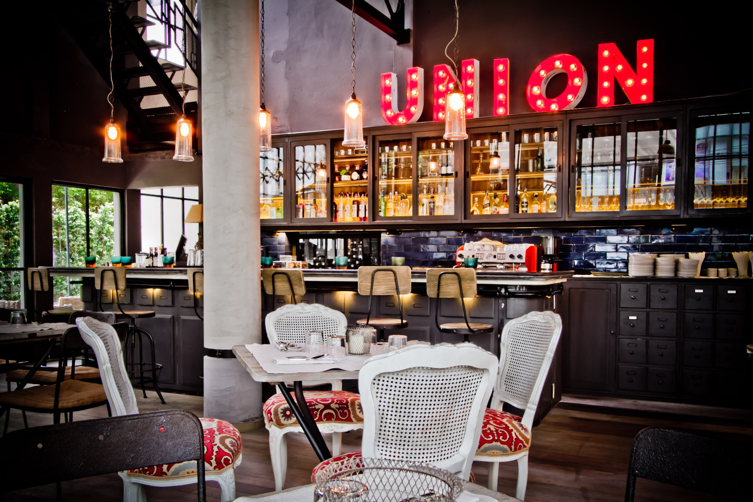 Taste over 40 sparkling wines for B500 at Quince