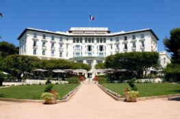 Tour the Real Riviera