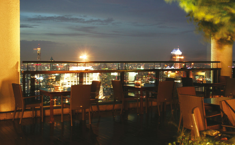 Latitude Lounge and Bar