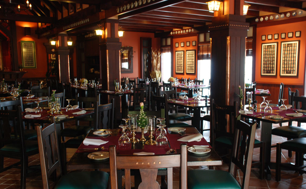 Neil’s Tavern