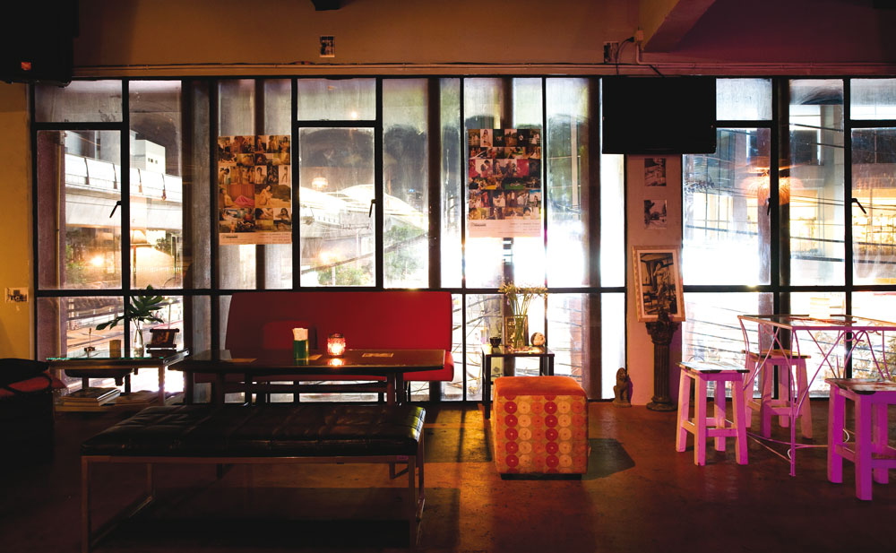 2nd Floor Second Love
