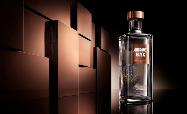 Absolut Vodka launches the Absolut Elyx in Singapore
