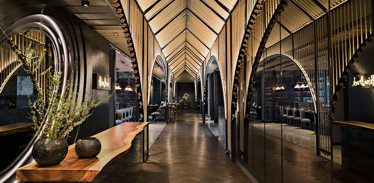 Chef Akira flies in to celebrate 5 years of Akira Back Bangkok