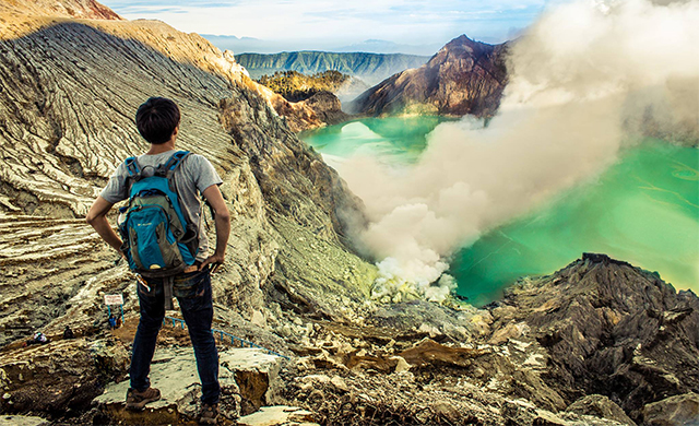 The road less traveled with The Walking Backpack