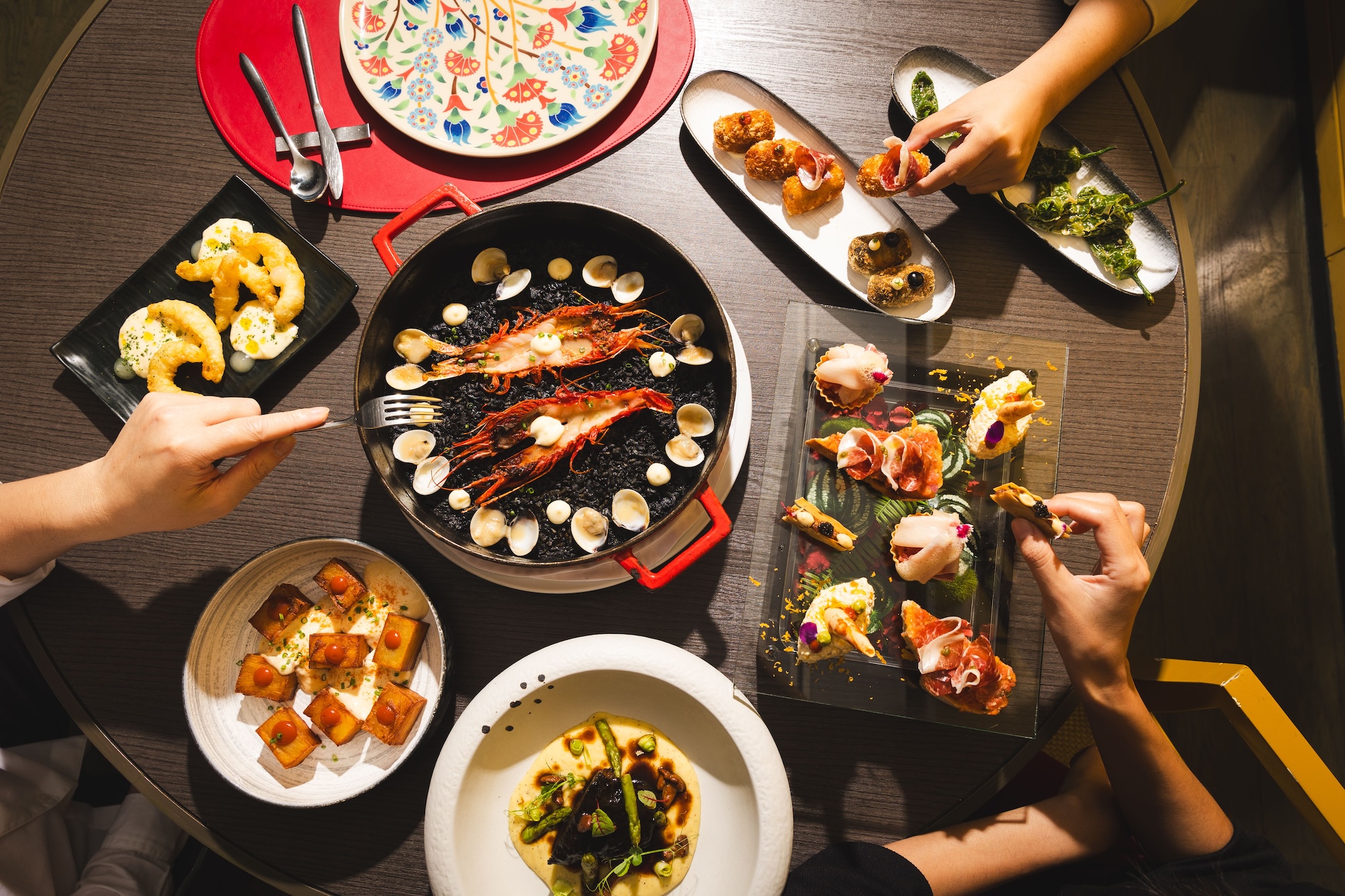 This award-winning Spanish restaurant just welcomed a new executive chef with Michelin-star experience