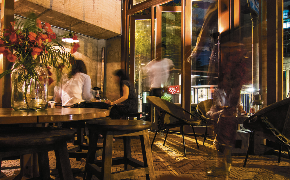 Ari’s Bar & Restaurant Aree Launches B333 Beer Buffet