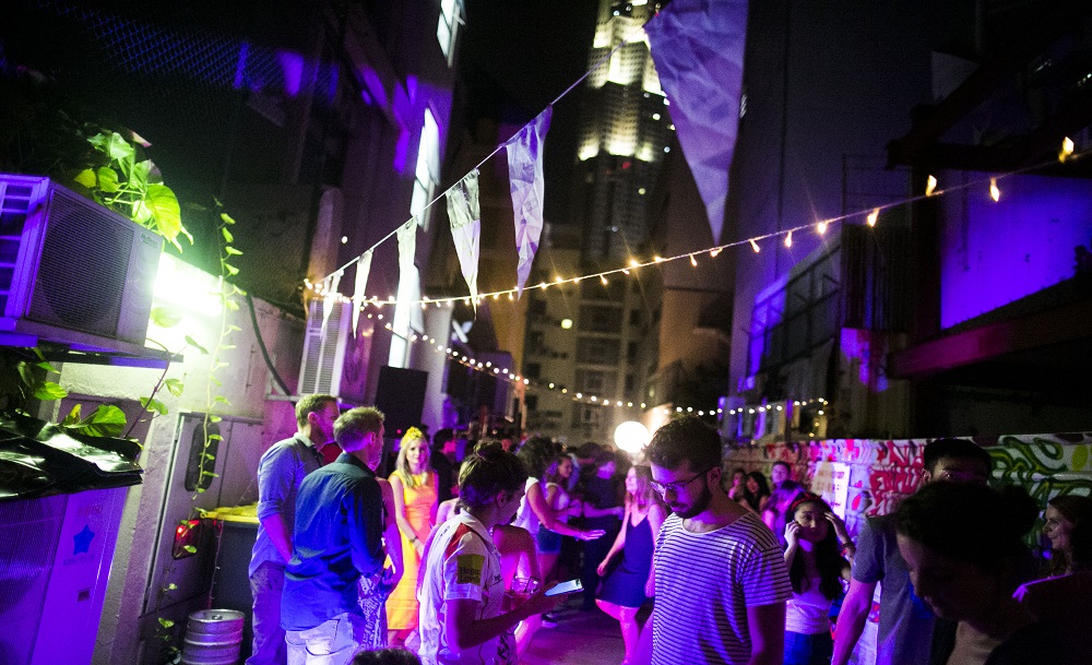 Tide through the rest of May with these 8 boozy events in Singapore