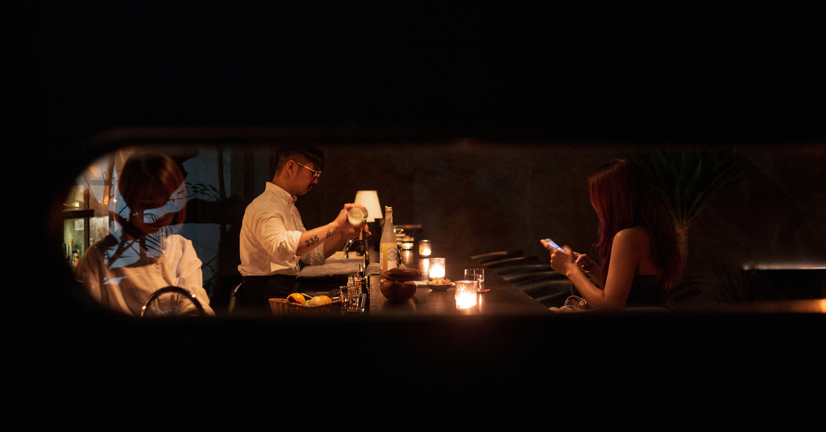 22 bars to grab a drink in Phrom Phong