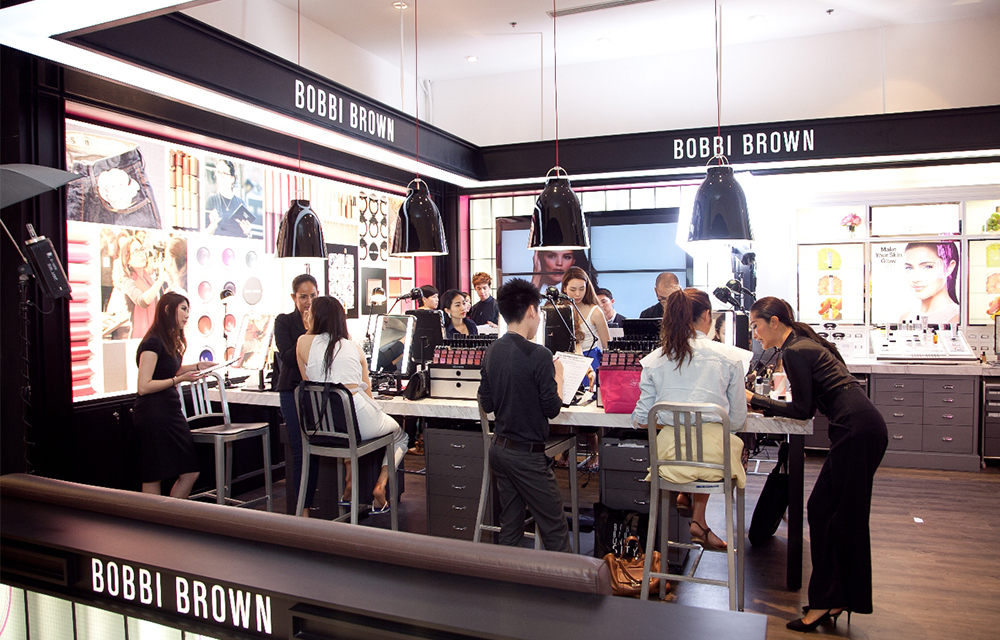 Three leading cosmetics brands offering makeup classes in Bangkok