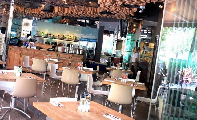 Boomarang Bistro & Bar