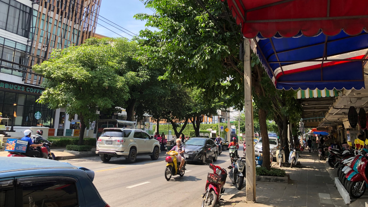 Here’s what it’s like to live on Chan Road