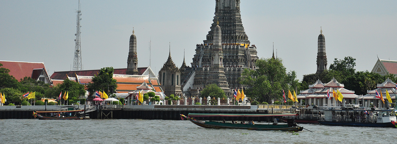 10 must-see piers if you want to spend a day exploring the riverside
