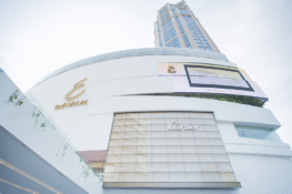 Neighborhood Guide: Phrom Phong