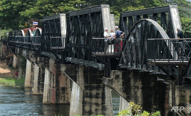 Kanchanaburi’s River Kwai Bridge Festival Returns Dec 6-16