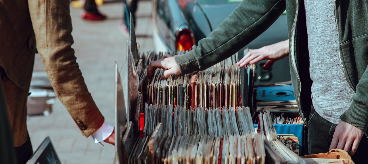 Sift through stacks of vinyl with live DJs this Saturday