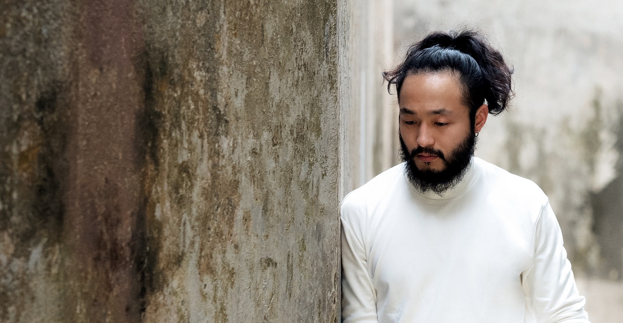 From football amateur to F1 performer: Local singer Glen Wee’s journey thus far