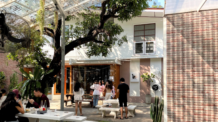 Here’s what it’s like to live in Thonglor’s serene Sukhumvit Sois 36-38