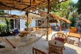CALM (Comme a la Maison) Bar and Guinguette