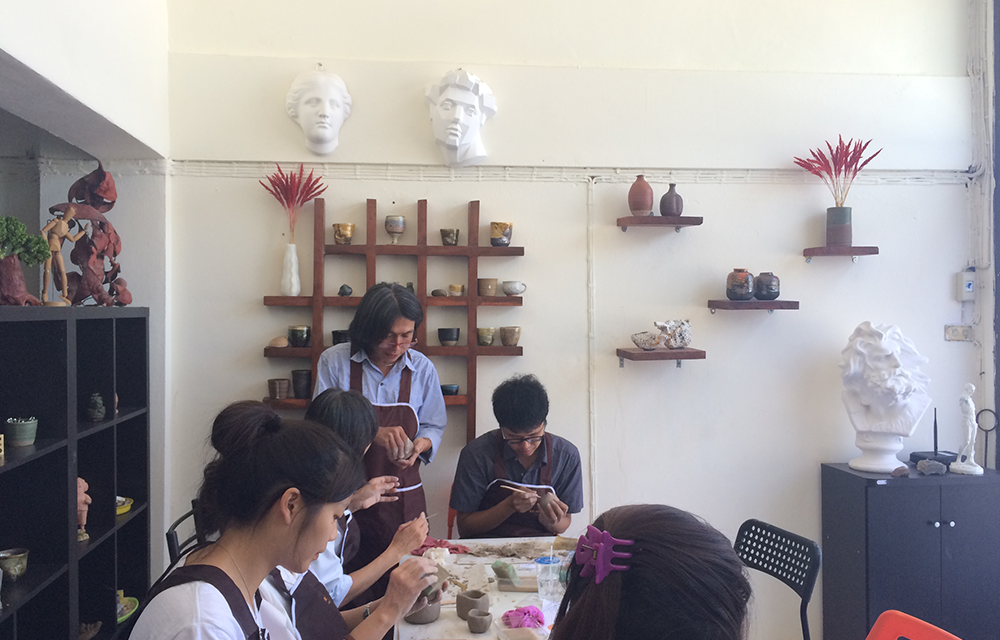 Aromdee Art & Studio