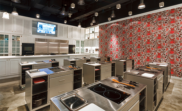 Issaya Cooking Studio opens in Bangkok