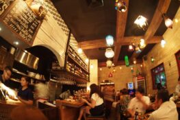 7 Japanese bars in Bangkok with outrageously cheap all-you-can-drink booze buffets