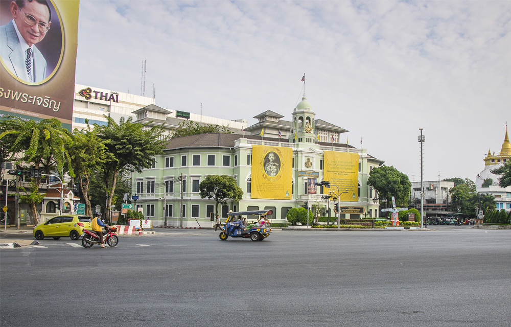 A guide to the slow life in Lan Luang