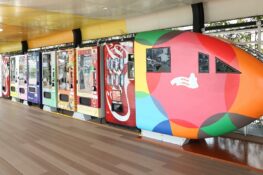 Skip the monorail, the Sentosa Boardwalk is now filled with vending machines