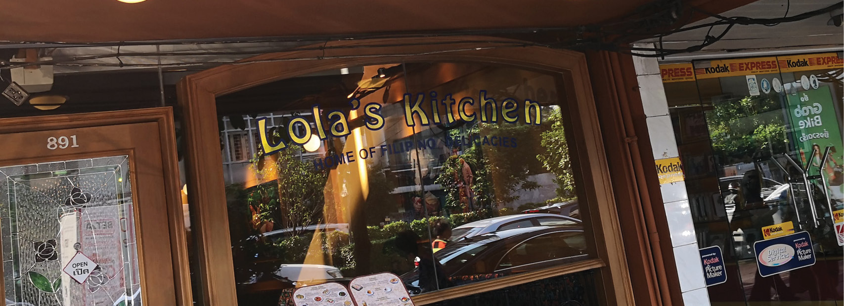 Lola’s Kitchen