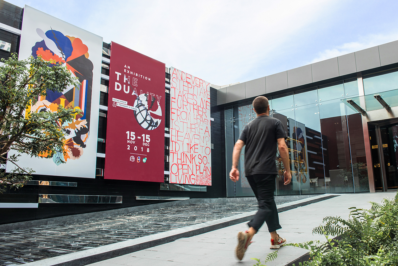 This must-see exhibition shines a light on the contrasting beauty of Bangkok  