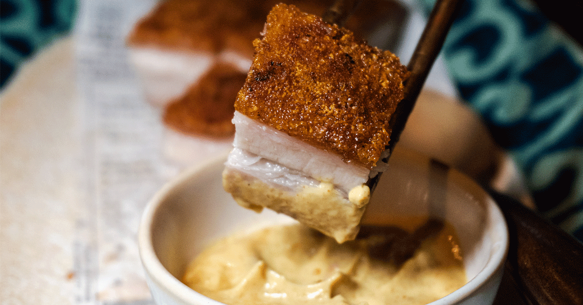 10 places to grab crispy moo krob around Bangkok