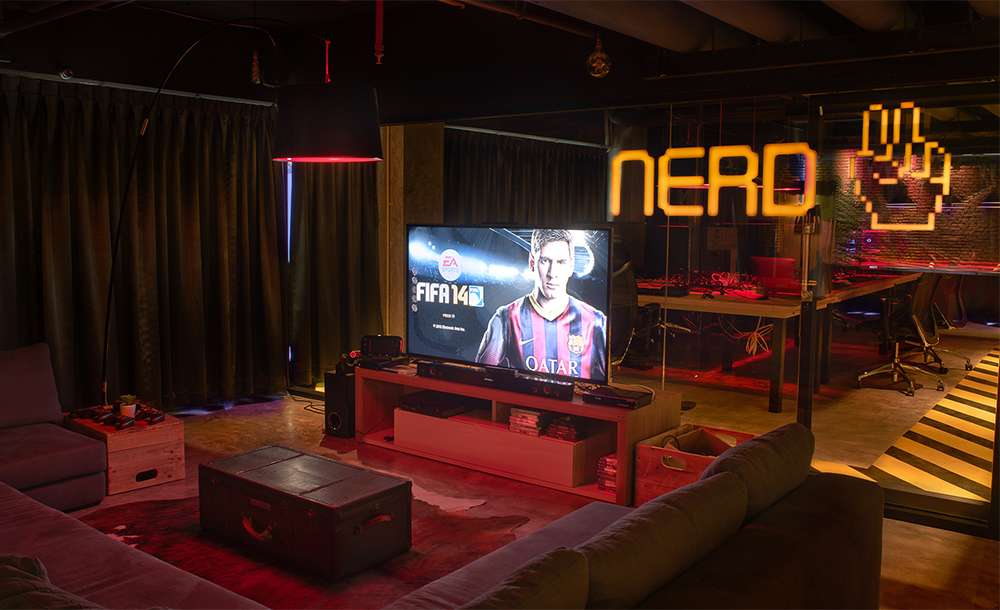 NERD by Daniel Thaiger