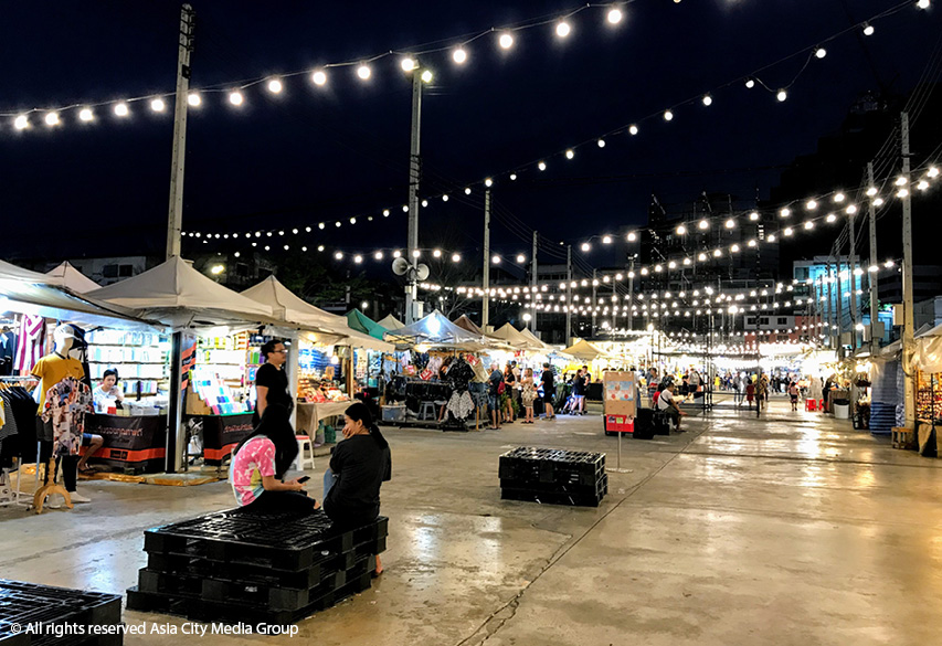 Neon Night Market