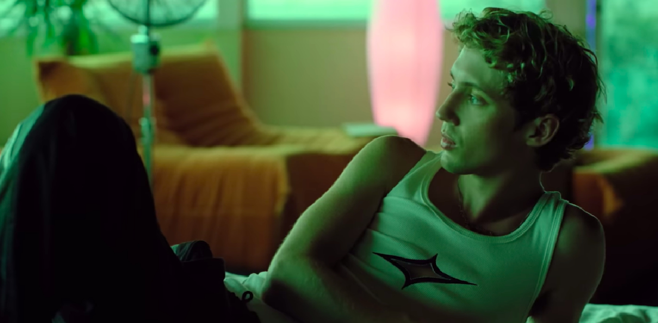 Australian LGBTQ+ icon Troye Sivan features 5 Thai fashion brands in latest music video