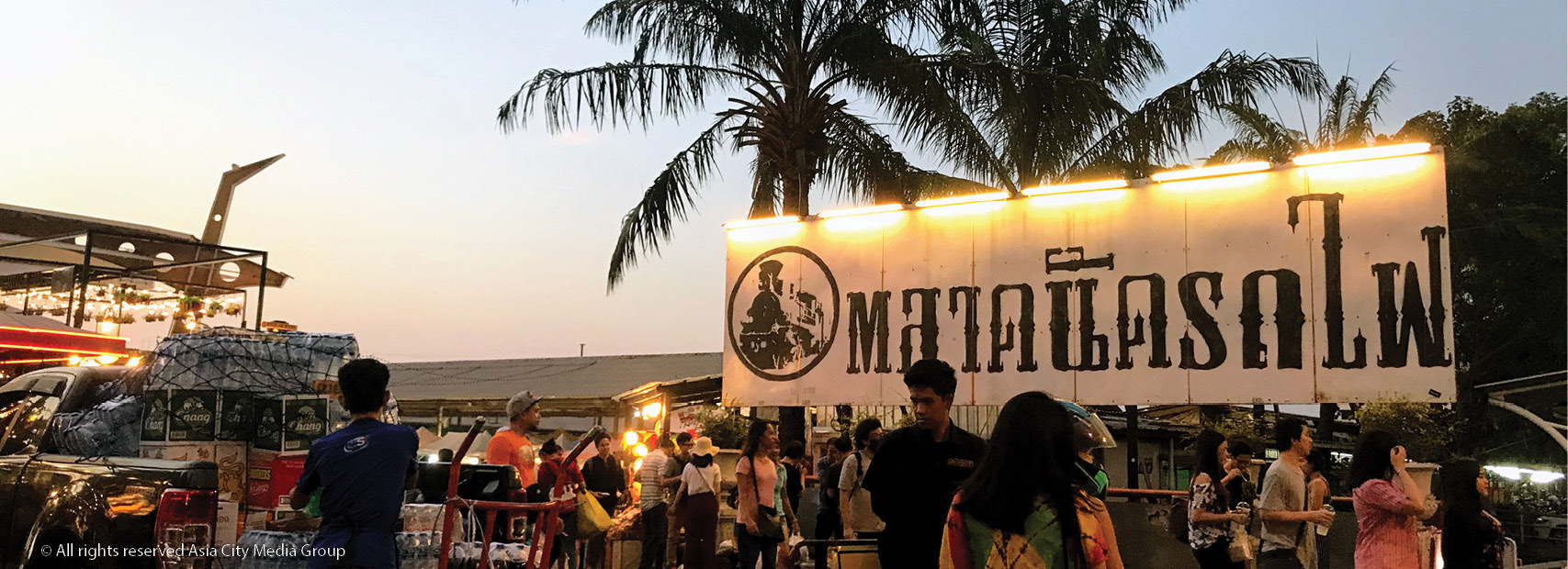 These night markets make Bangkok an after-dark shopping mecca