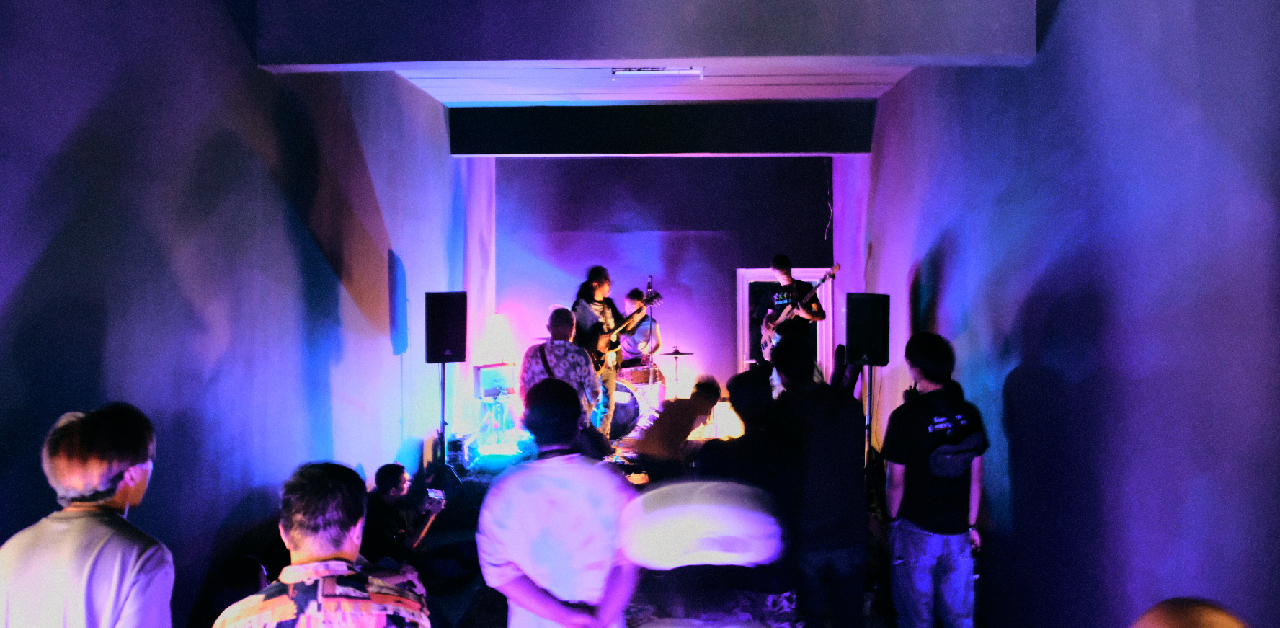This tiny Lad Phrao instrument shop turns into a rowdy live music venue at night
