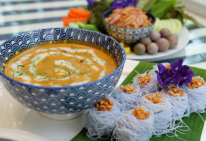 Here are the best spots for local bites in Krabi