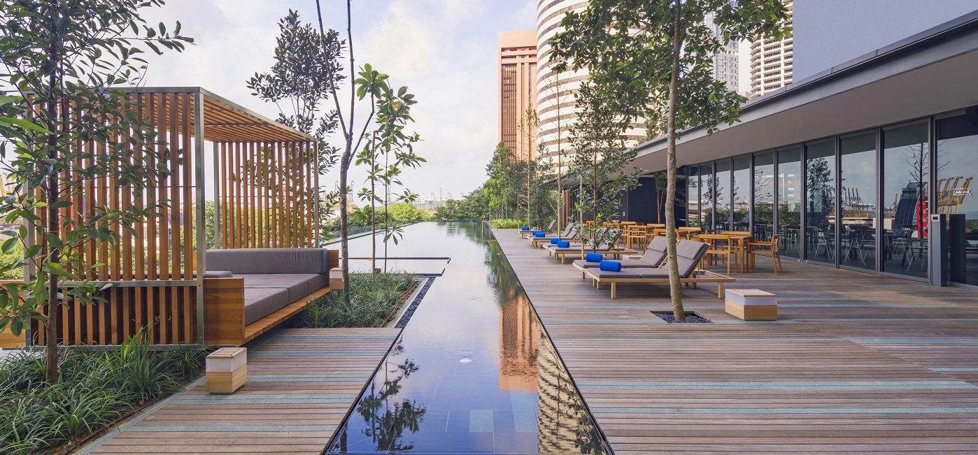 Feel like you’re living in the CBD with a staycay at Oakwood Premier OUE