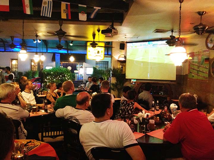 Never miss a match this World Cup at these top Bangkok sports bars