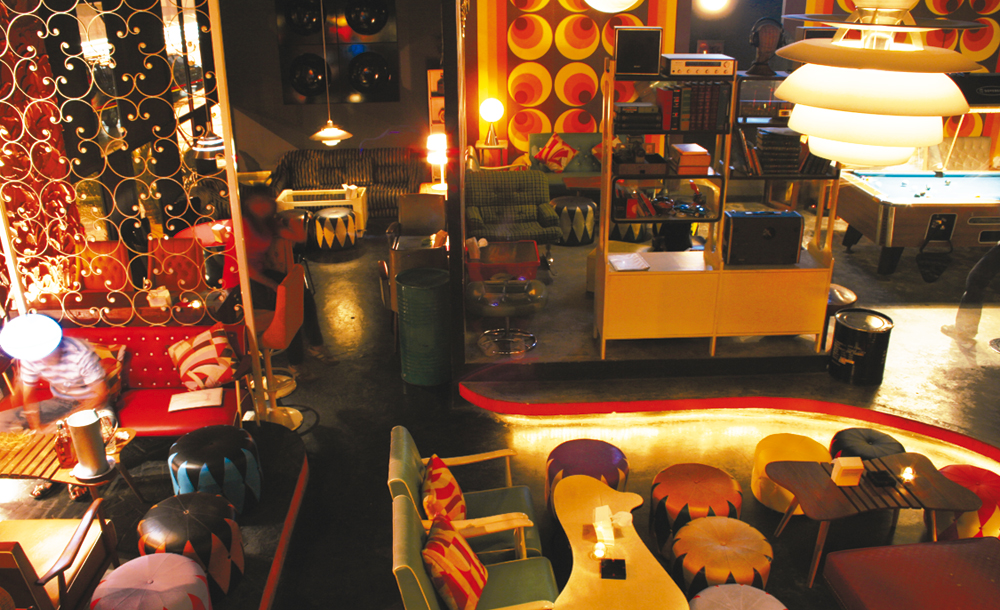 Prop Bar