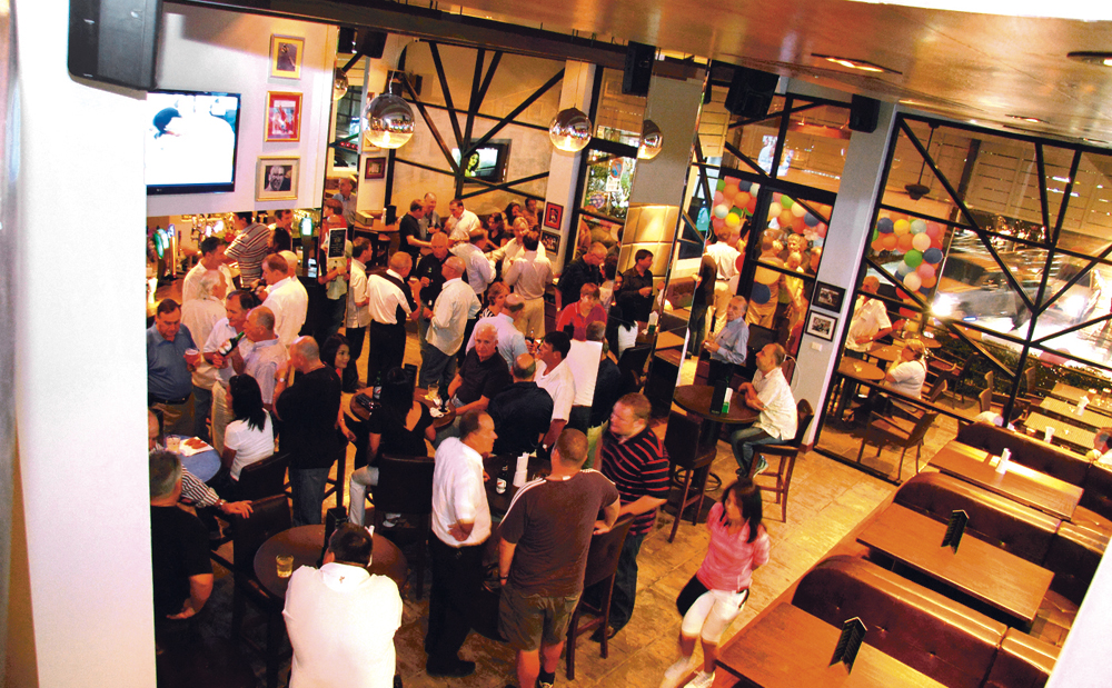 Clubhouse Sports Bar and Grill