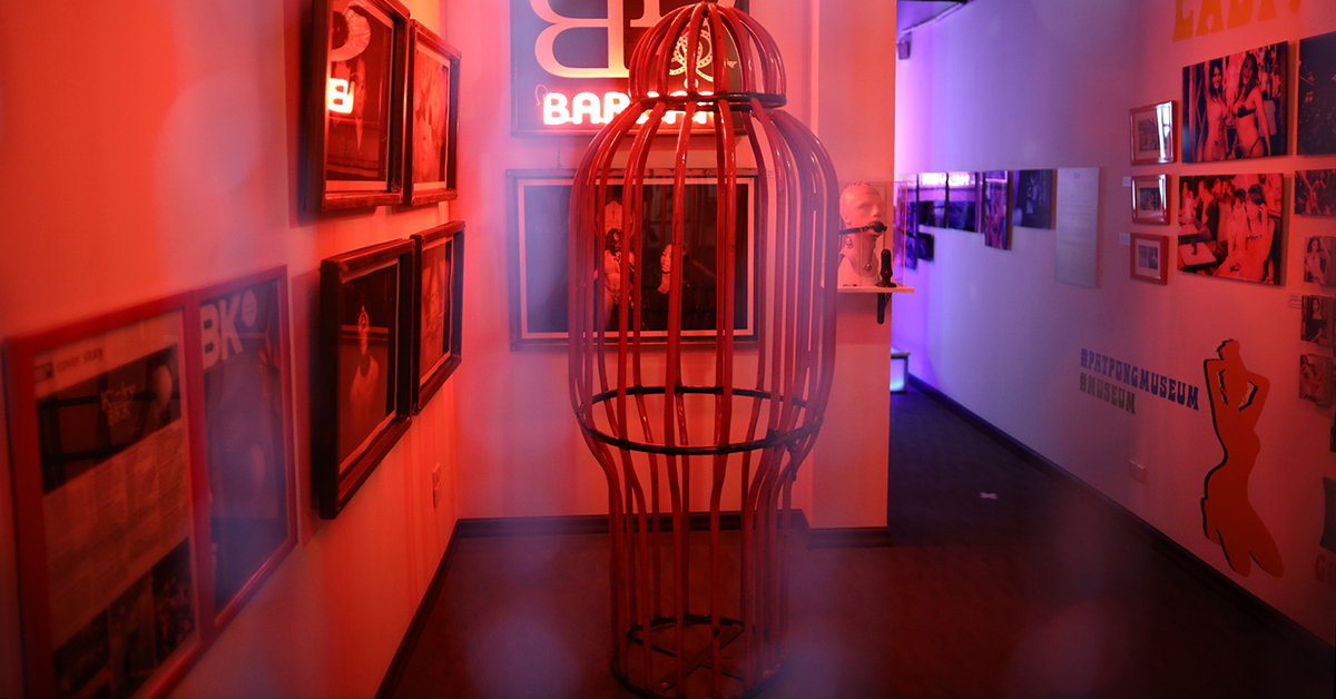 Romance in the red light district with ‘Tchaikovsky in Twilight’ in Patpong
